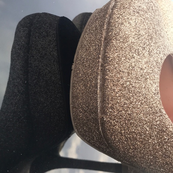 Pumps - Picture 7 of 8